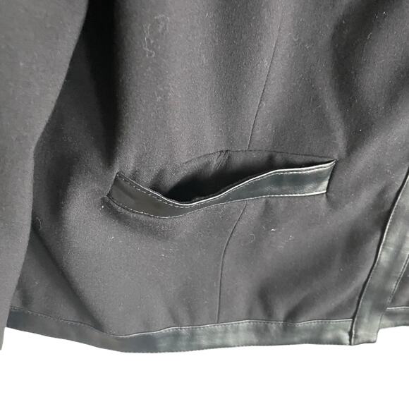 Larry Levine Women Jacket L Black Faux Leather Trim Blazer Career, Classic Retro - Picture 7 of 11